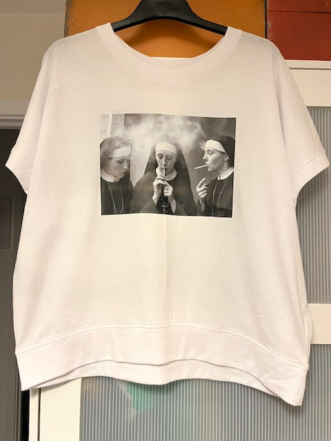 White T-shirt with a black and white graphic of smoking nuns